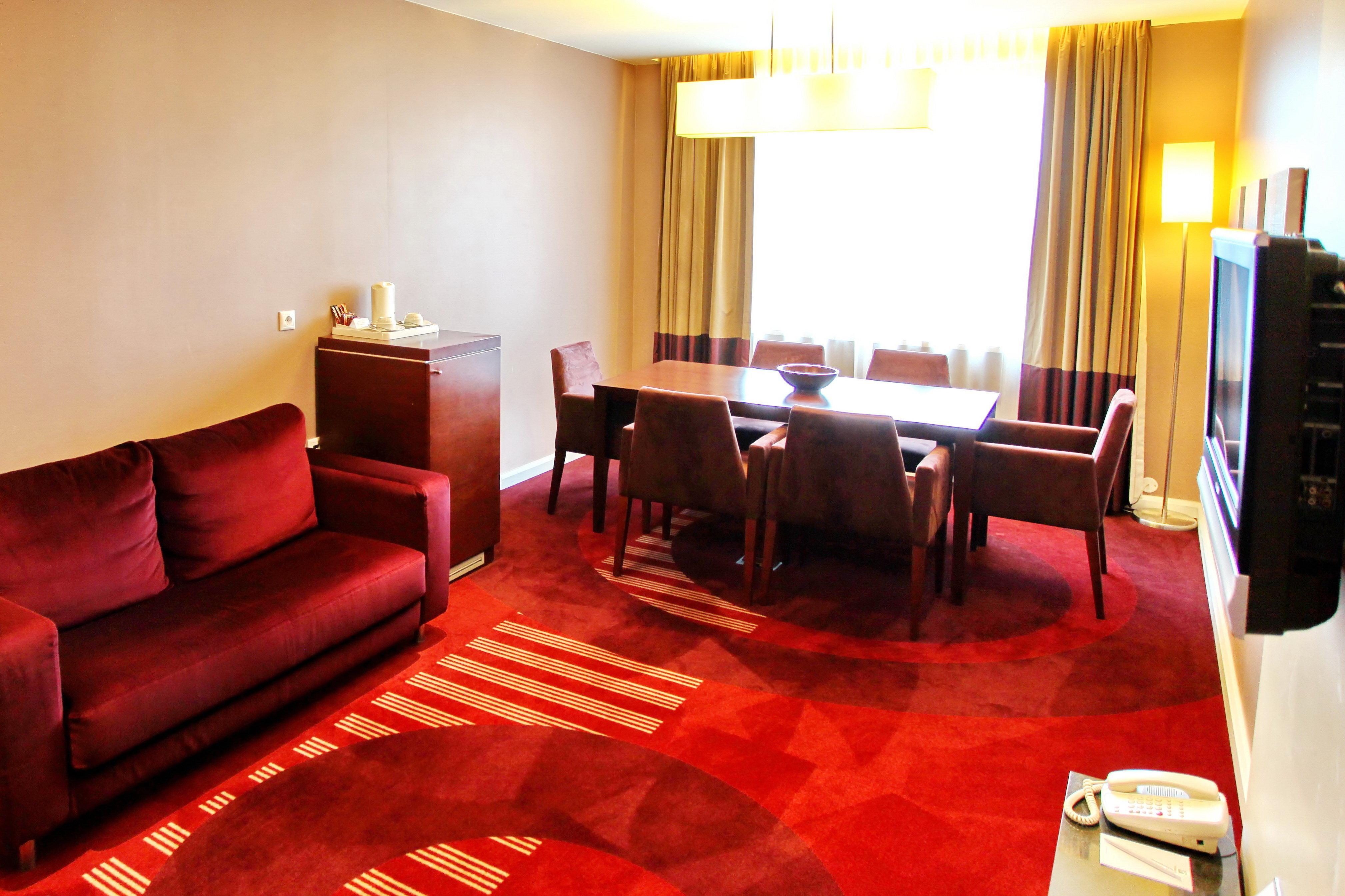 Crowne Plaza Sofia By Ihg Hotel Ngoại thất bức ảnh