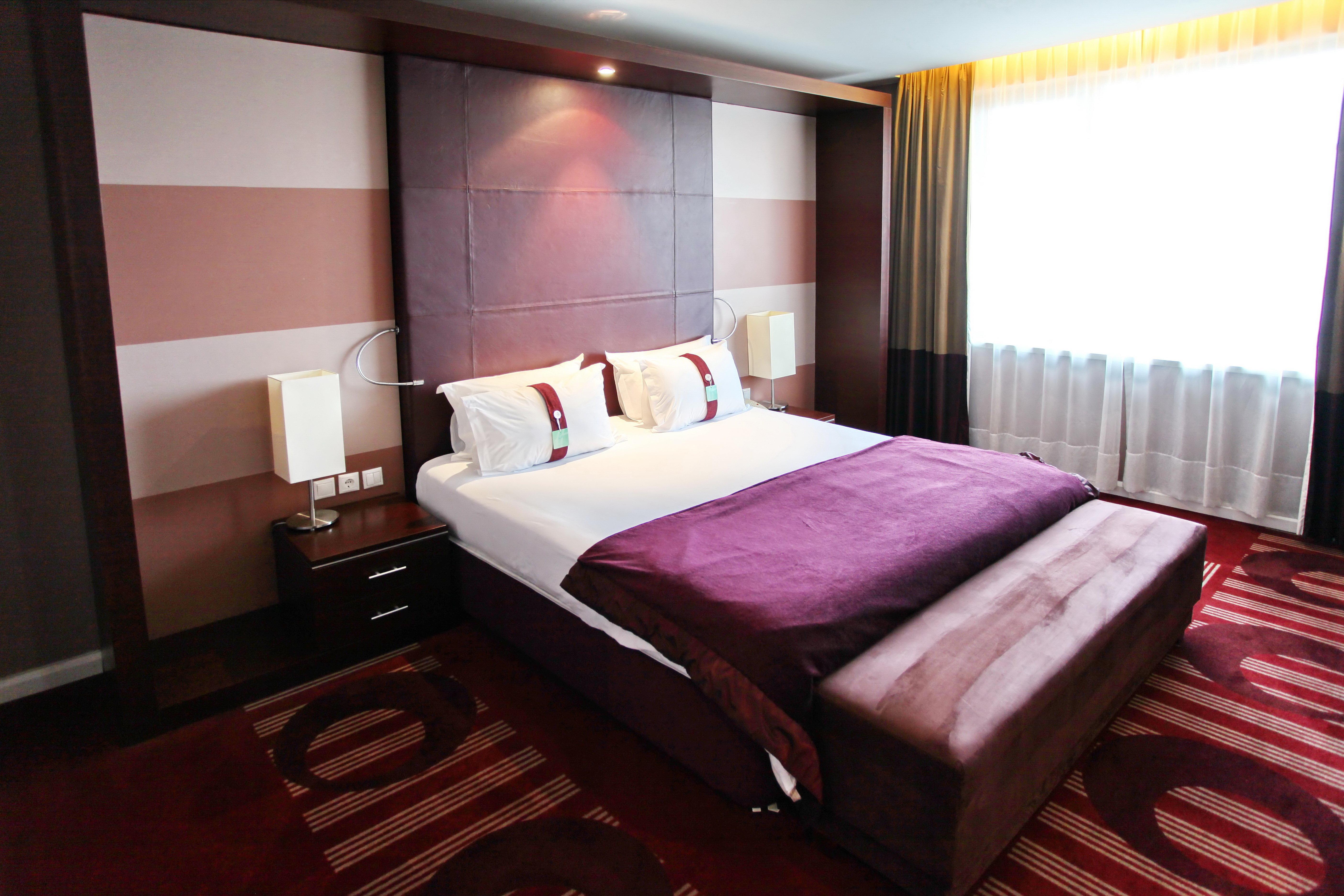 Crowne Plaza Sofia By Ihg Hotel Ngoại thất bức ảnh