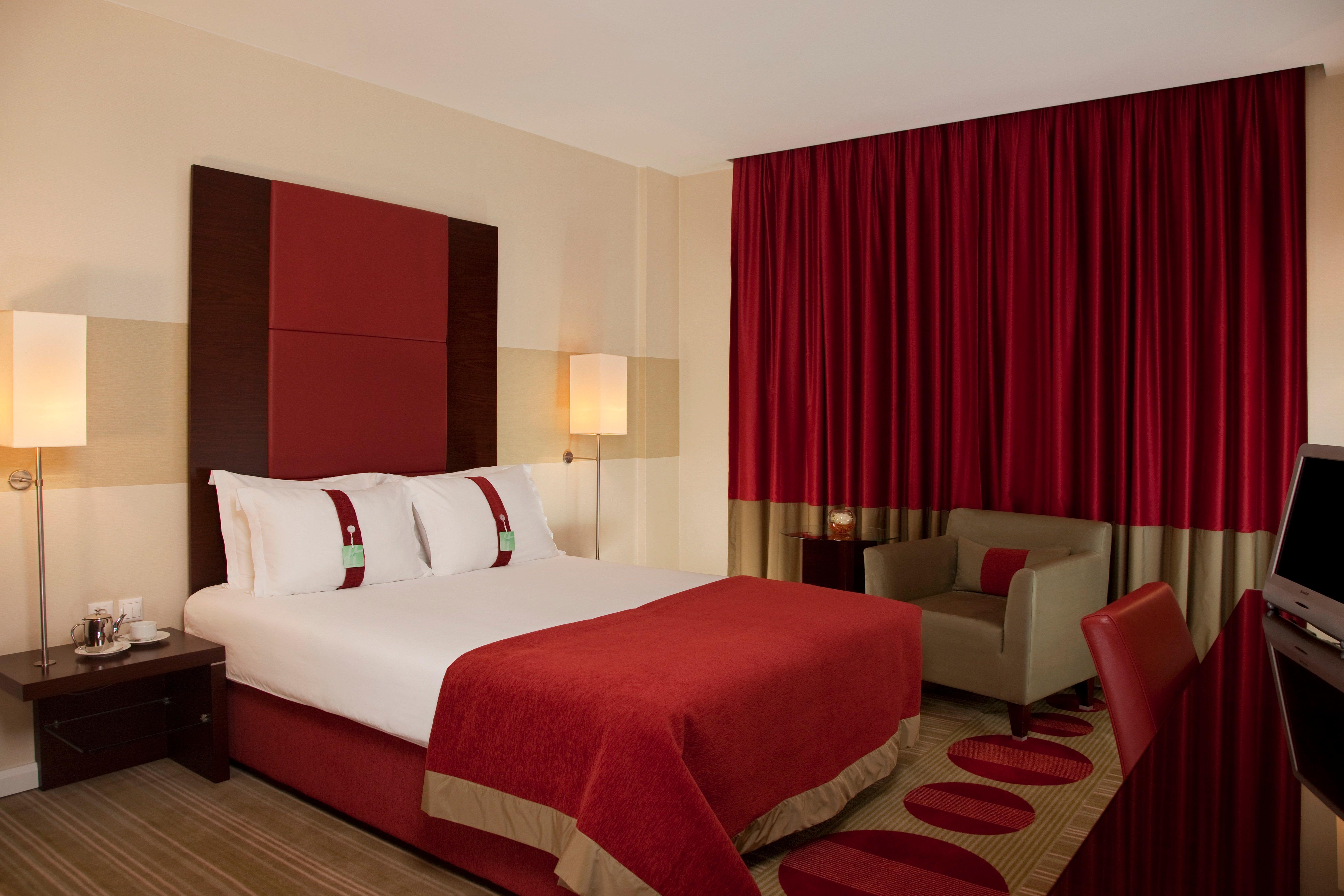 Crowne Plaza Sofia By Ihg Hotel Ngoại thất bức ảnh