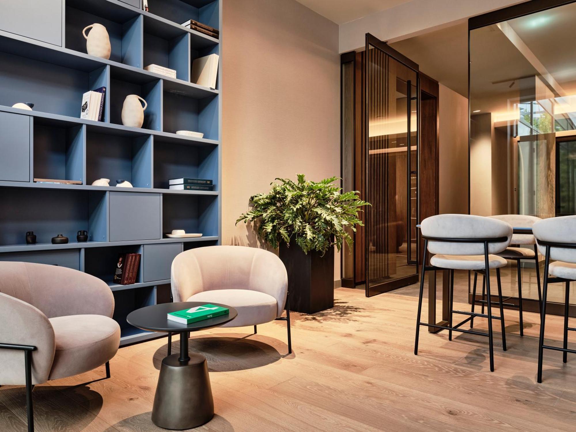 Crowne Plaza Sofia By Ihg Hotel Ngoại thất bức ảnh