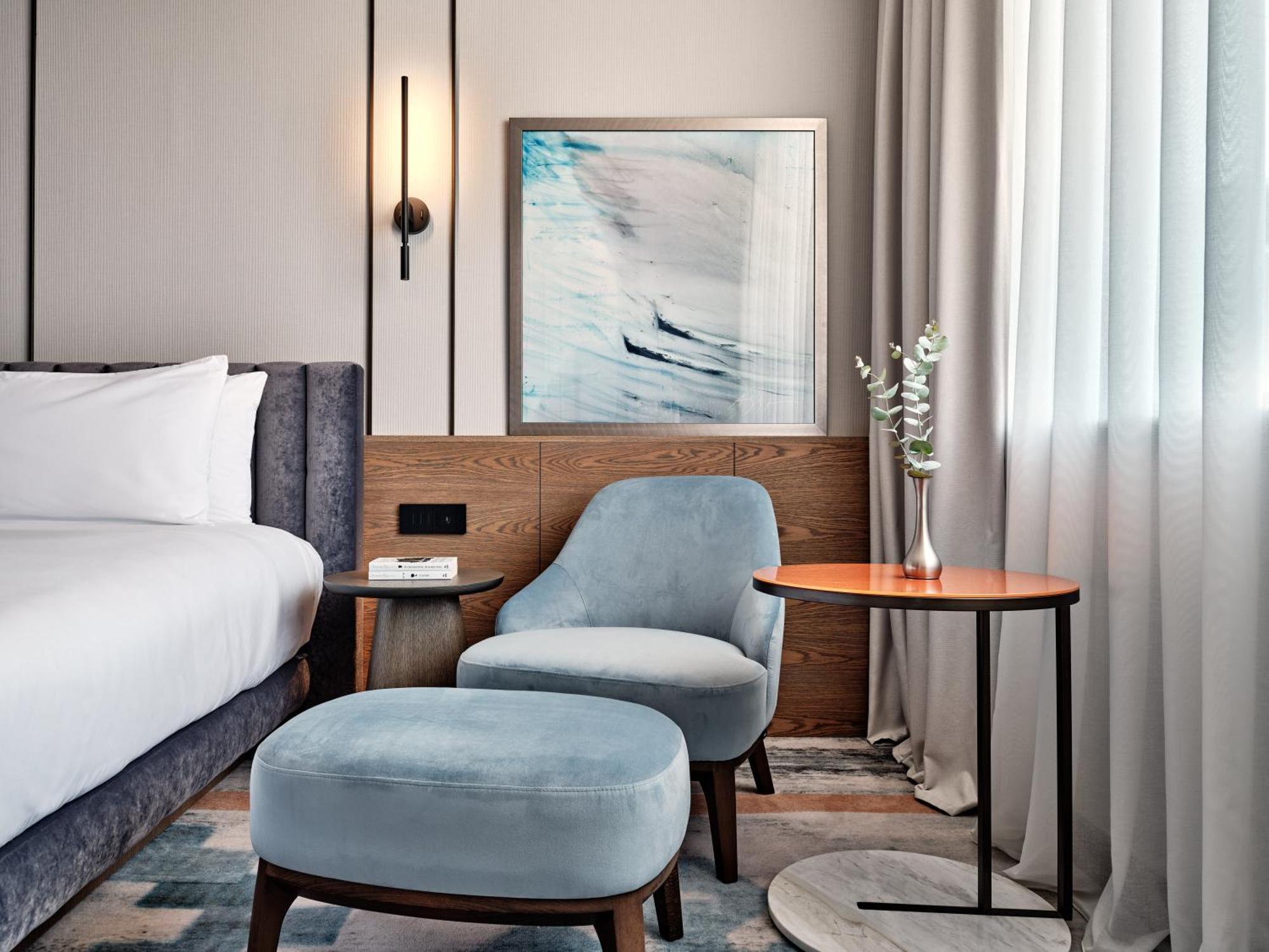 Crowne Plaza Sofia By Ihg Hotel Ngoại thất bức ảnh