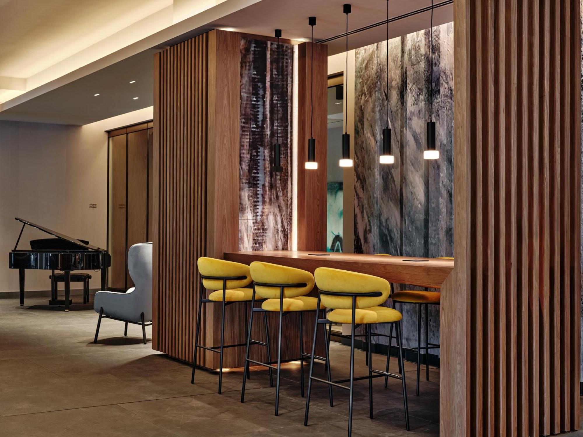 Crowne Plaza Sofia By Ihg Hotel Ngoại thất bức ảnh