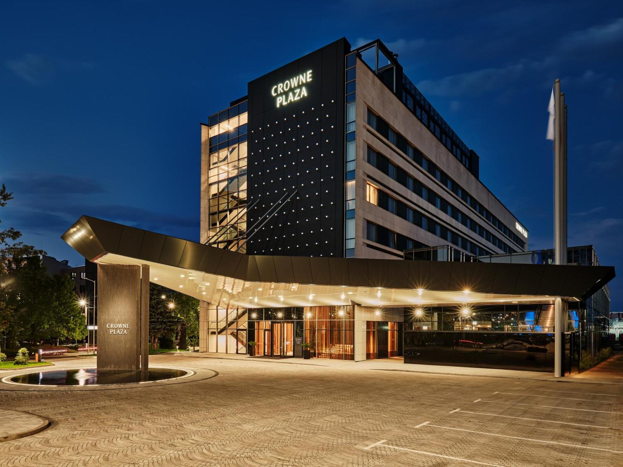 Crowne Plaza Sofia By Ihg Hotel Ngoại thất bức ảnh